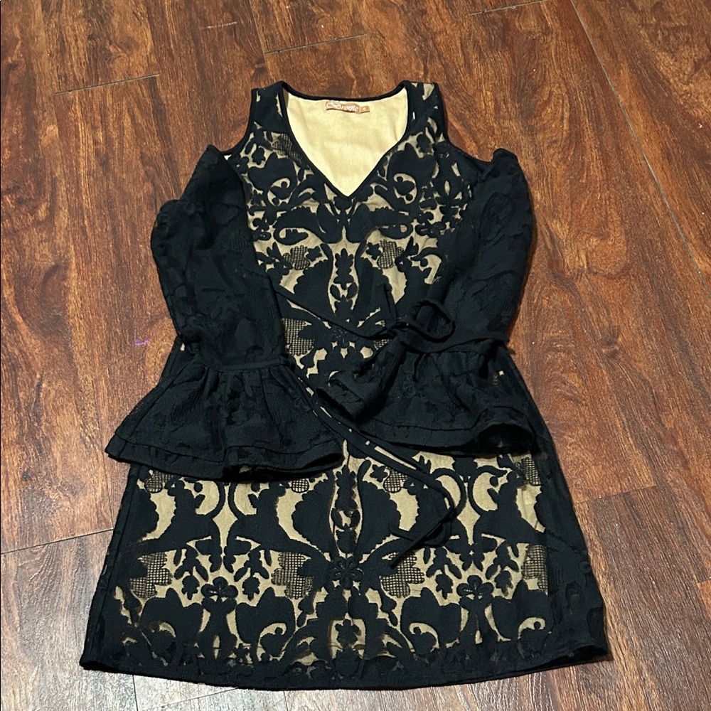 Elegant Black Lace Dress
